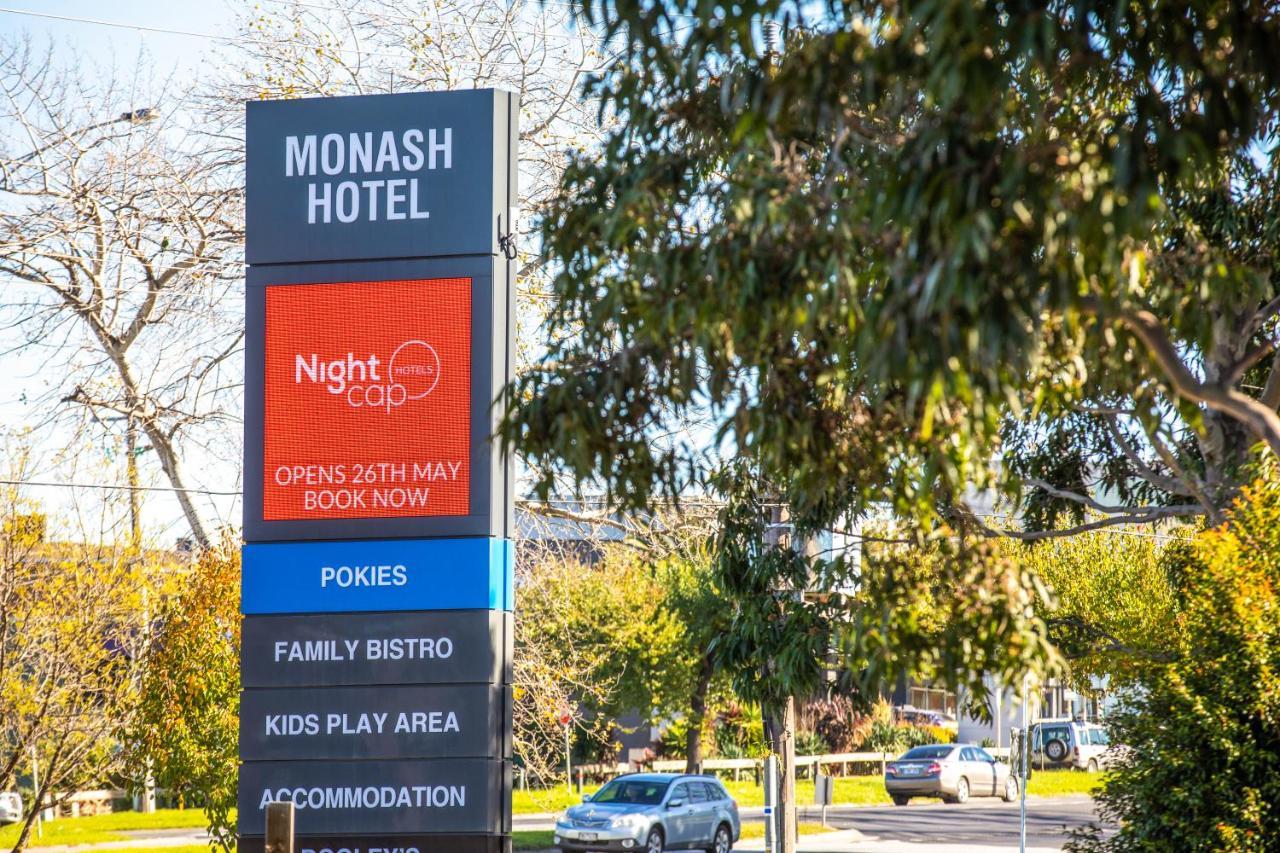Nightcap At Monash Hotel Clayton Exterior photo