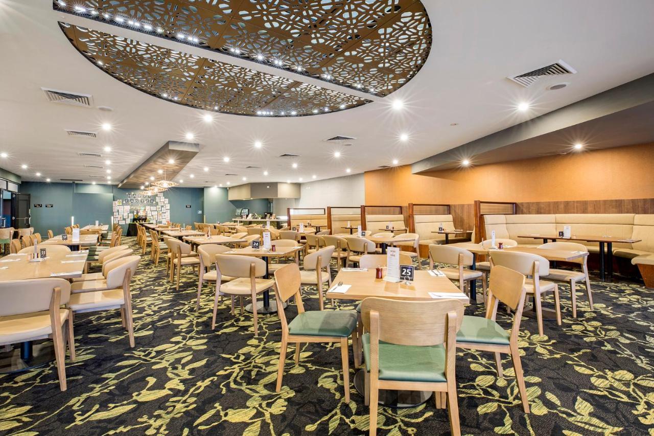 Nightcap At Monash Hotel Clayton Exterior photo